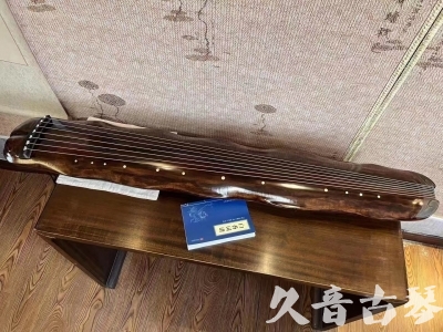 玉树藏族自治州●久音古琴  ●今日推荐 20230830 【冰丝断纹蕉叶】